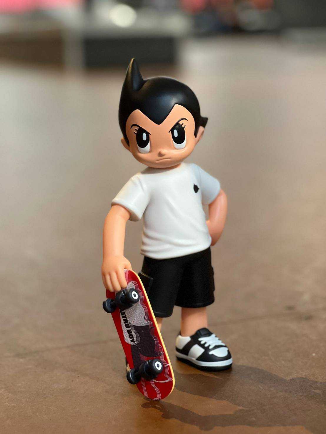 【高雄冠軍】23年9月預購 UZ Production 原子小金剛 軟膠大公仔 滑板ver. 免訂金