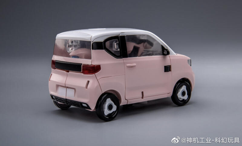 【高雄冠軍】24年7月預購 神機工業 五菱汽車 mini EV 星云 星雲 可動完成品 非變形金剛★