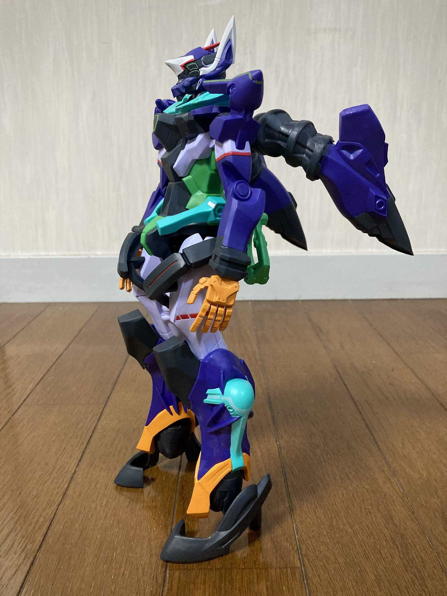 《夏本舖》代理 BANPRESTO 機動戰士 Gundam GQuuuuuuX 限械突破 登場MS B GFreD 景品