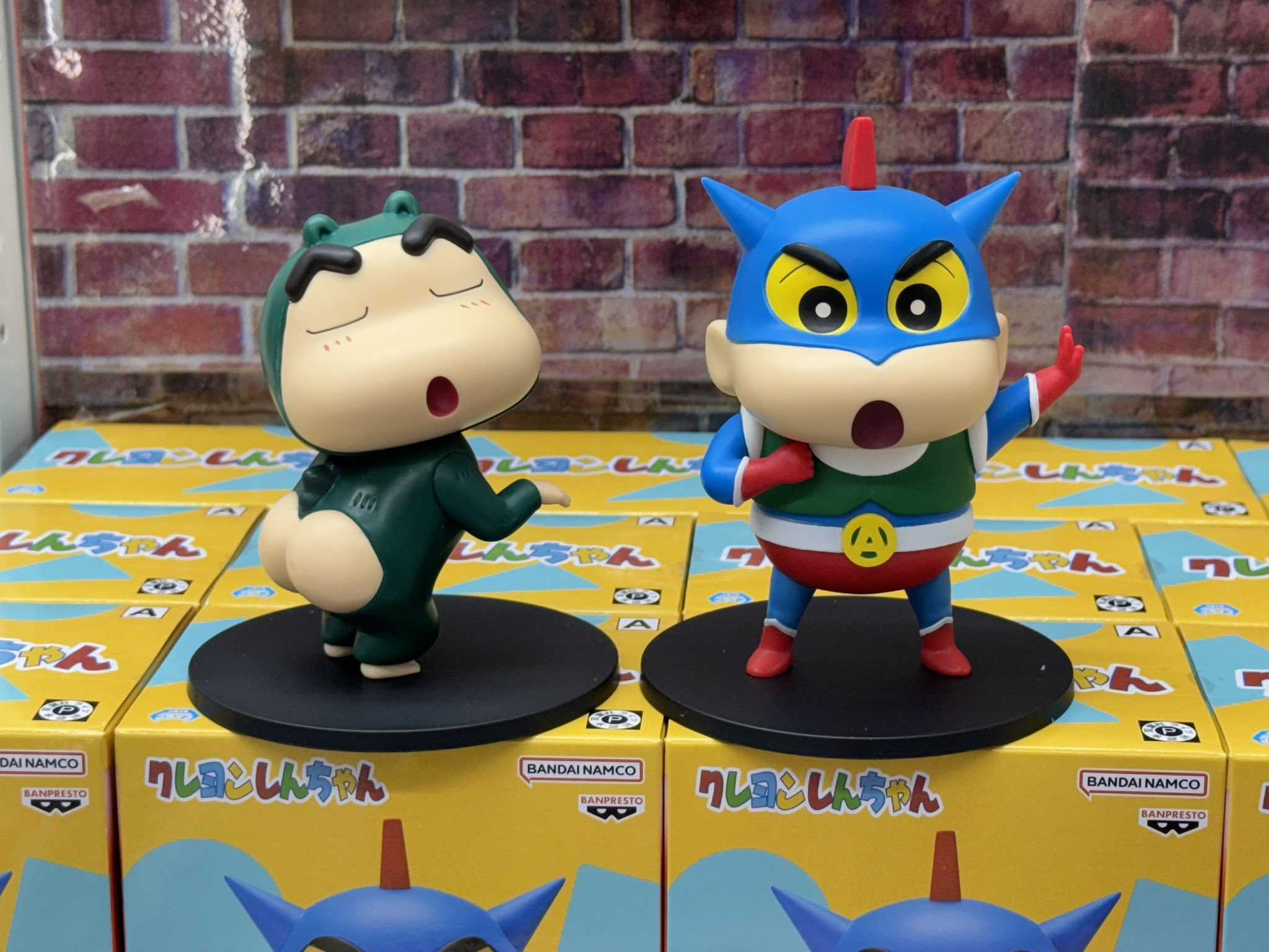 《夏本舖》日版 BANPRESTO 蠟筆小新 COSPLAY 小新 vol.1 A款 動感超人裝 B款 屁屁怪獸裝 景品