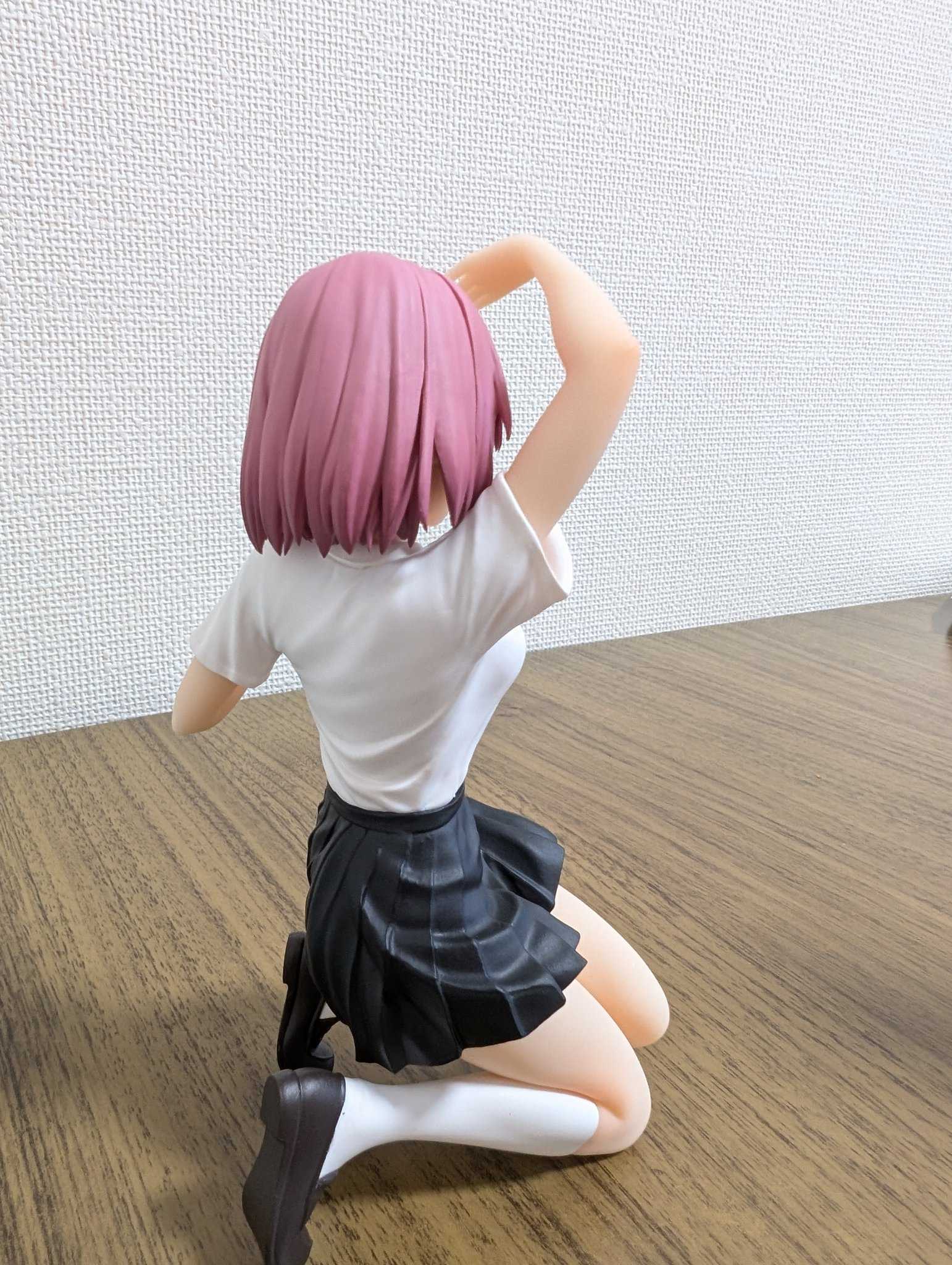 《夏本舖》代理 BANPRESTO 2.5次元的誘惑 天乃理理沙 制服 筆架公仔 筆友 不包含筆 學生 美少女 景品