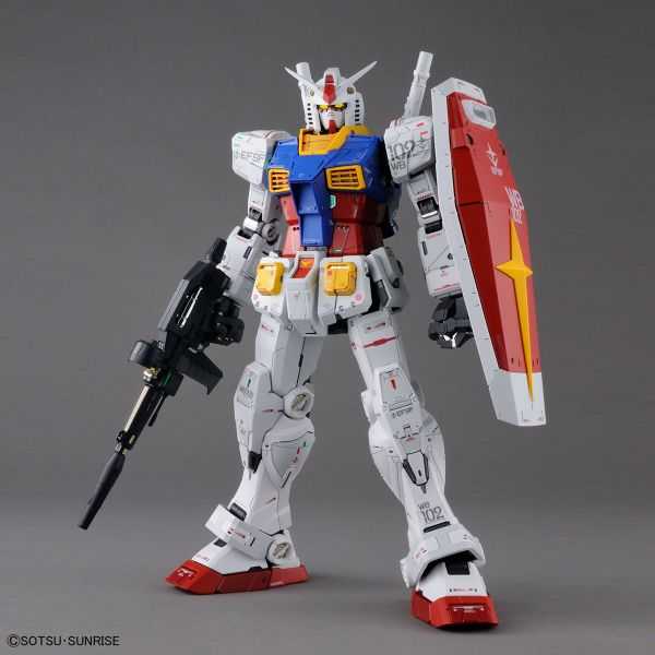 【自由模型】全新現貨 BANDAI 萬代 PG 1/60 UNLEASHED PGU RX-78-2 鋼彈 初鋼