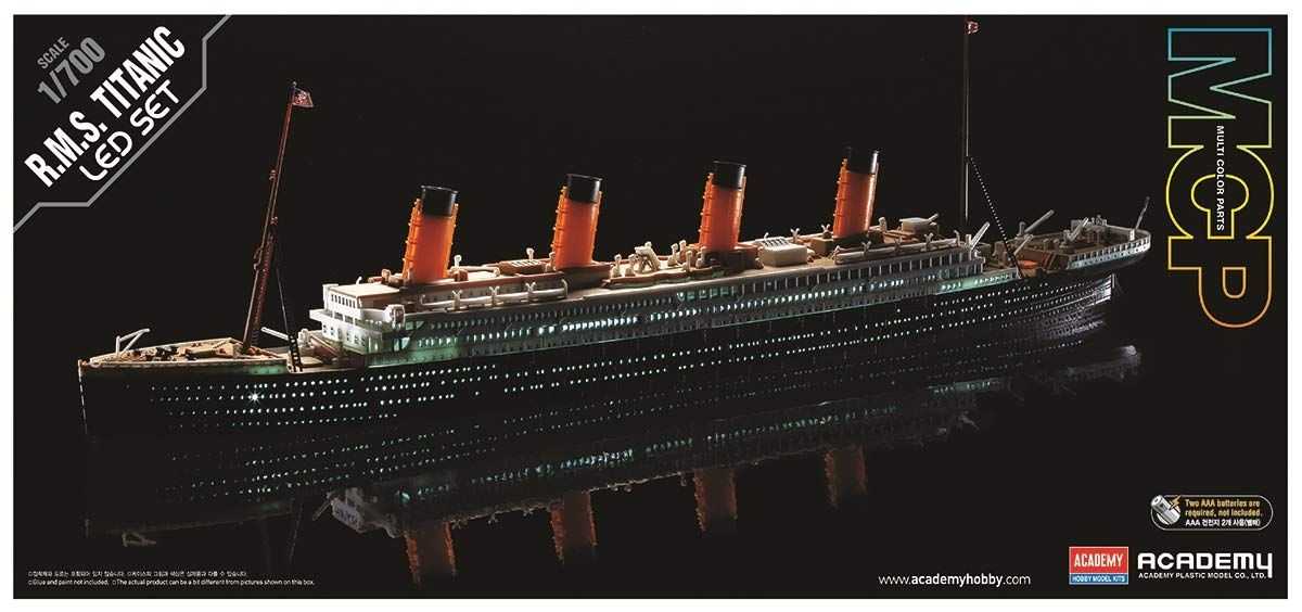 【上士】現貨 愛德美 1/700 R.M.S TITANIC 鐵達尼 (LED燈具夜色版 ) 14220
