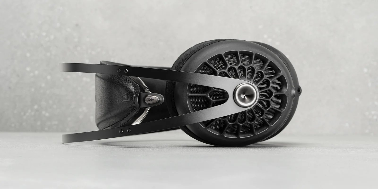 新竹立聲 | Meze Audio 105 AER 頂級開放式鋅合金 台灣公司貨 加贈耳機架