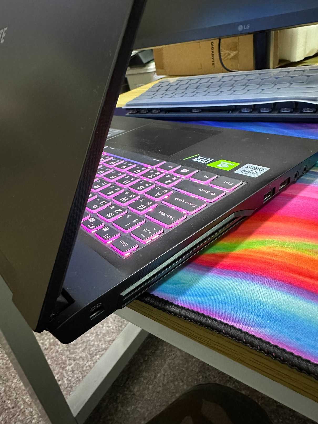I5 10500 RTX3060 電競筆電 3A大作可玩