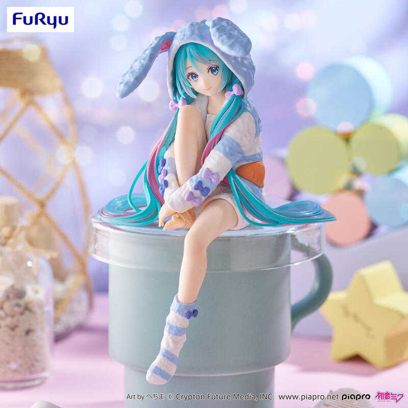 ★萊盛小拳王★預購25/07 FuRyu 代理版 景品 初音未來 泡麵蓋 兔耳連帽睡衣 藍色Ver.