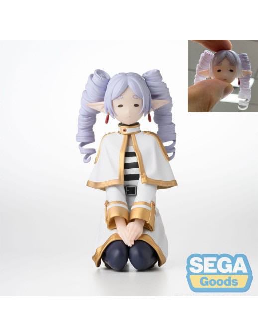 ★萊盛小拳王★預購25/08 SEGA 代理版 景品 葬送的芙莉蓮 芙莉蓮 變成豎捲髮了 坐姿公仔(透明限定版)