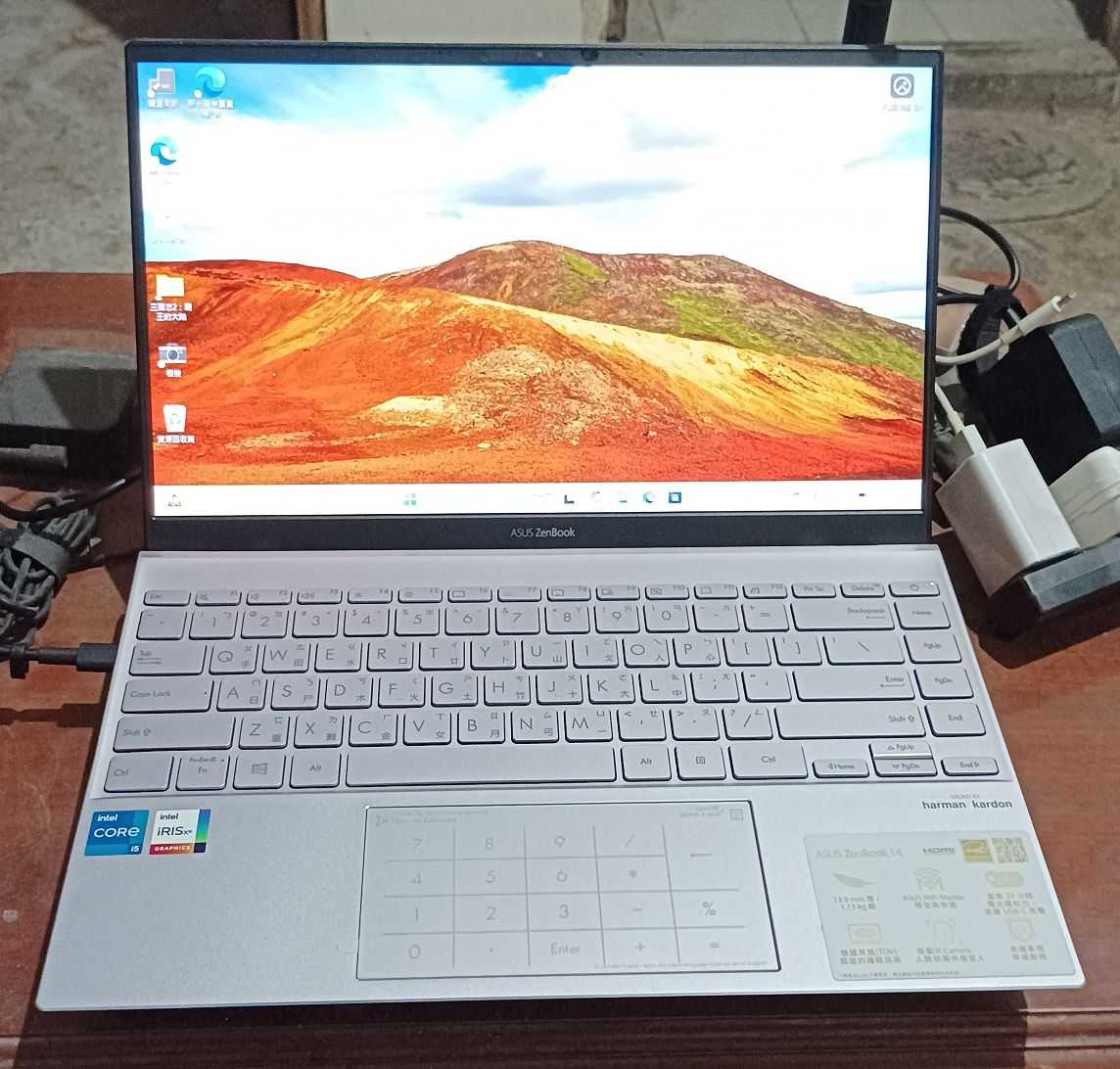 華碩Asus ZenBook 14 UX425EA 保90天 i5-1135G7 16G 512G SSD IPS