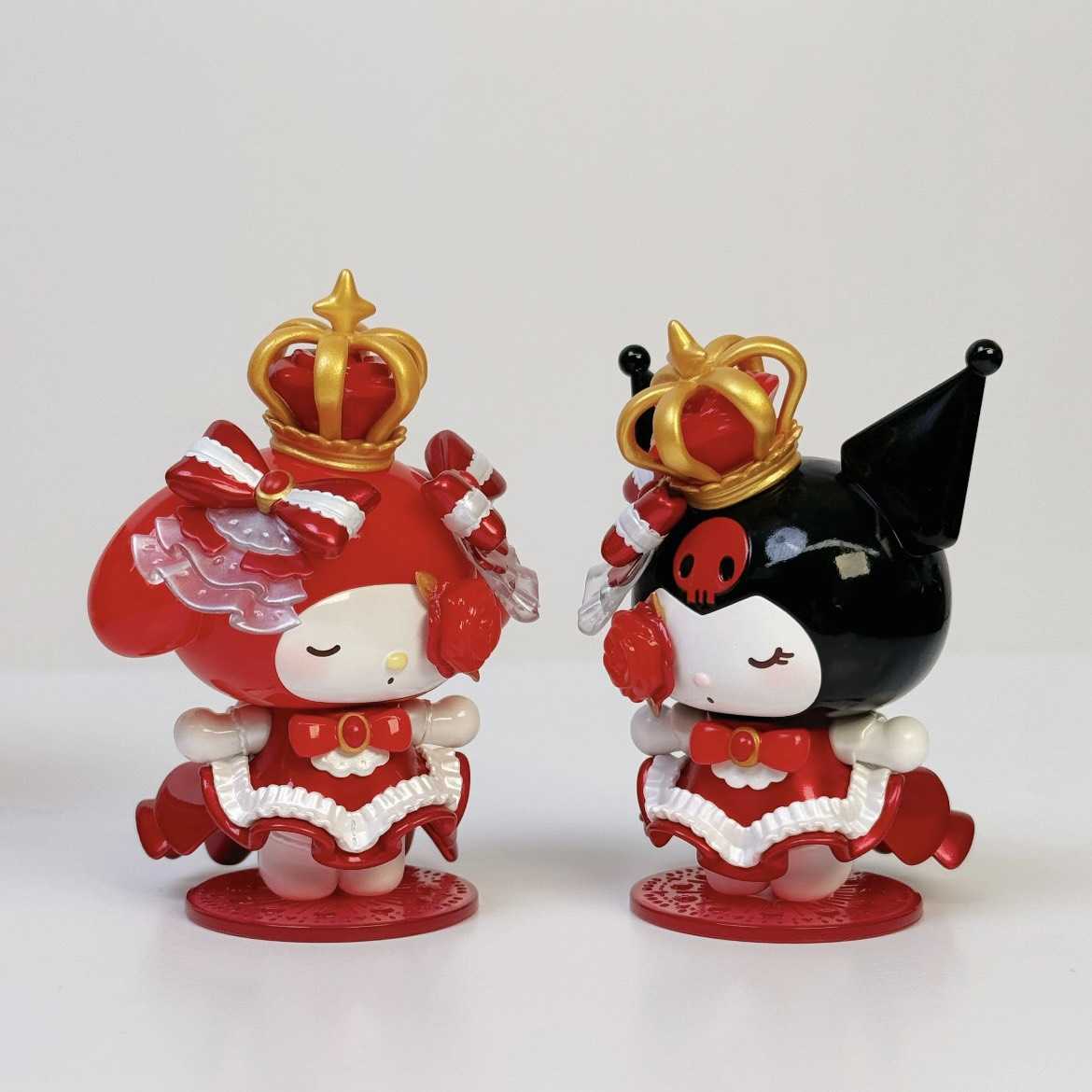 【冷門玩具】『預購』預購盲盒  三麗鷗家族 玫瑰之夜系列 盲盒 一中盒6入