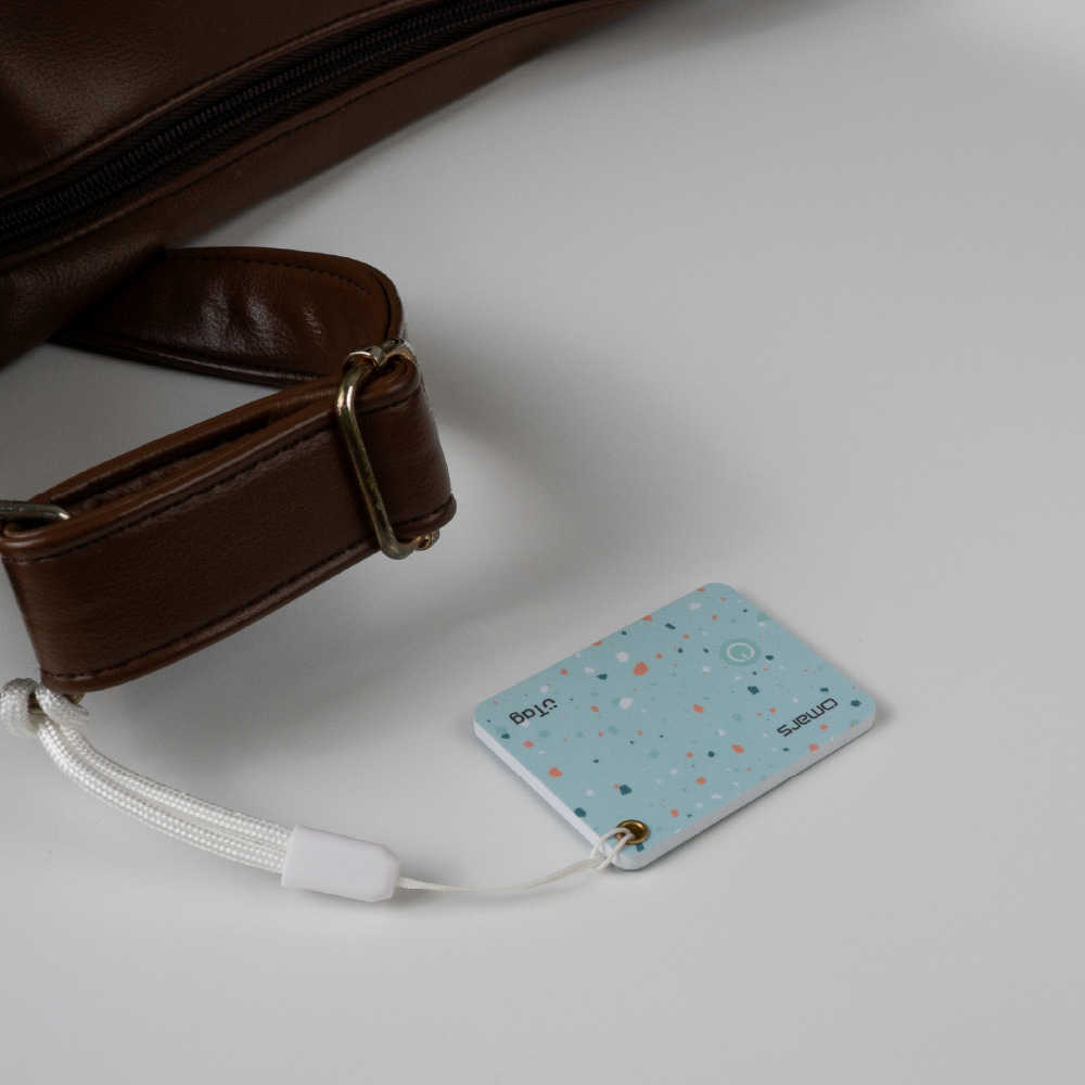 【omars】uTag智慧防丟卡｜iOS專用｜無線充電｜支援手機內建APP