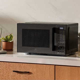 (全新) Electrolux |25L 極致美味500 獨立式燒烤微波爐(EMG25D22BM)