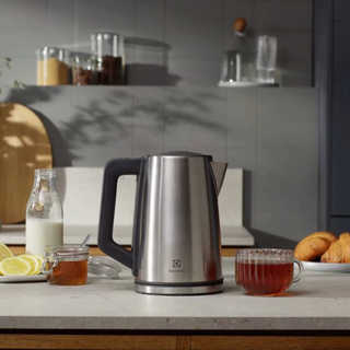 (全新) Electrolux 伊萊克斯 | 1.7公升 極致美味 500 智能溫控壺(不鏽鋼色)