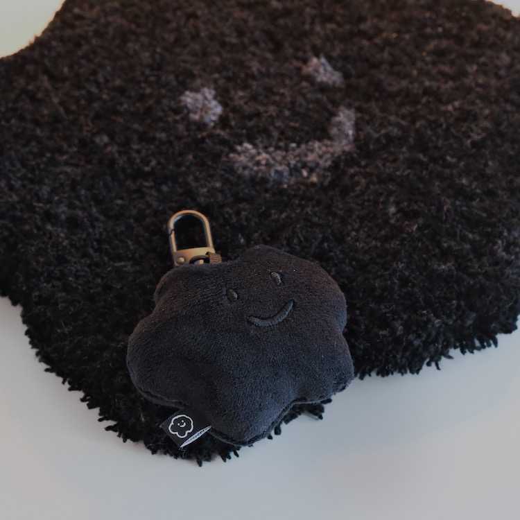 【方坊】迷你娃娃吊飾 EMO喜寶