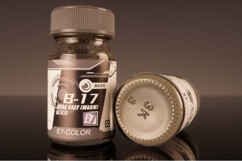 【玩咖玩具】E7-COLOR (B-17) 暖深灰 20ml 模型漆、底漆、金屬漆