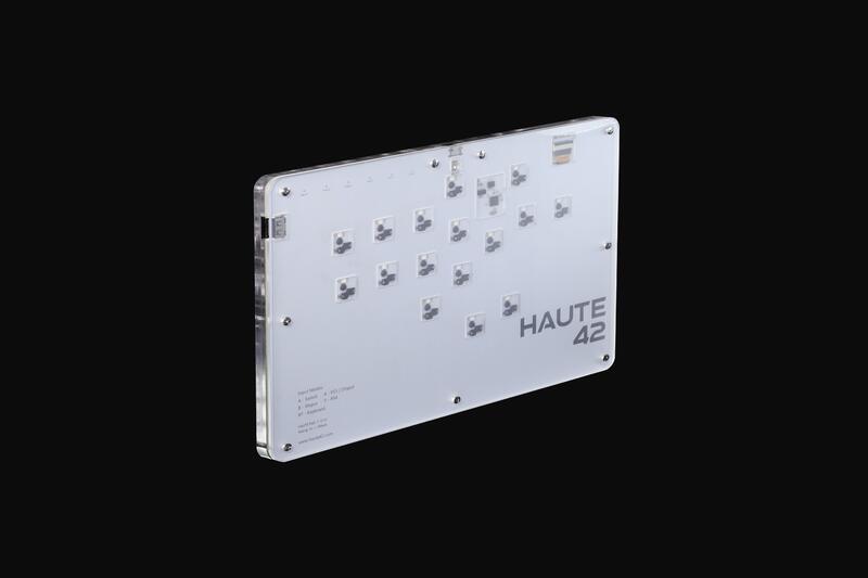 Haute Pad T16 PRO hitbox 樹莓派 水晶軸 街機格鬥鍵盤(16鍵)可自訂RGB和Turbo