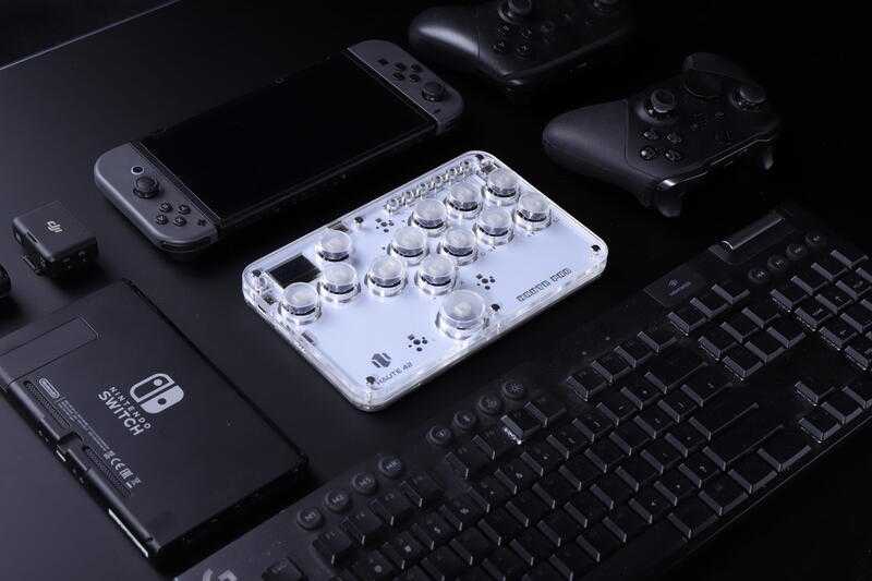 HAUTE 42 Haute Pad PLUS G13 hitbox 迷你街機格鬥鍵盤 13鍵 可自訂RGB和Turbo