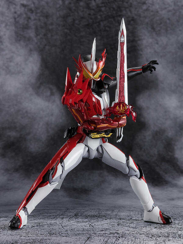 參號倉庫 現貨 S.H.F SHF 假面騎士 SABER 聖刃 勇猛戰龍型態 勇者之龍 炎之劍士神山飛羽真 !