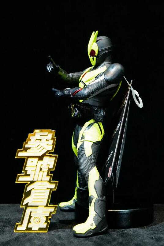 參號倉庫 現貨 萬代 假面騎士 零一 01 閃耀蝗蟲 軟膠 17CM