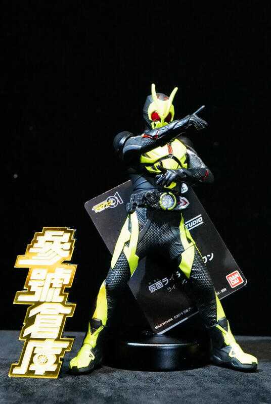 參號倉庫 現貨 萬代 假面騎士 零一 01 閃耀蝗蟲 軟膠 17CM