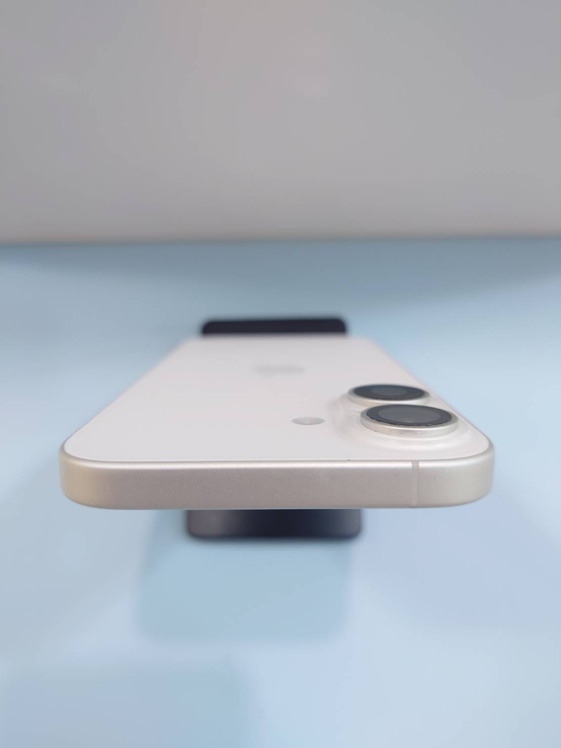 【手機Sir】領券再折 iPhone 16 128 白 100% 贈多項好禮 保固長