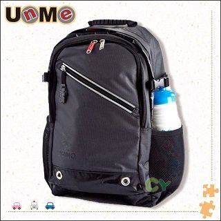 台灣【UnMe】人氣款休閒後背包-黑色